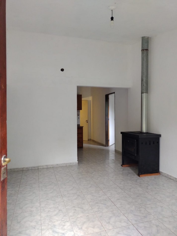 GRUPO GEO VENDE CASA EN VILLA MONTENEGRO, ANISACATE