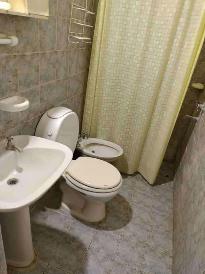 GRUPO GEO VENDE CASA EN VILLA MONTENEGRO, ANISACATE