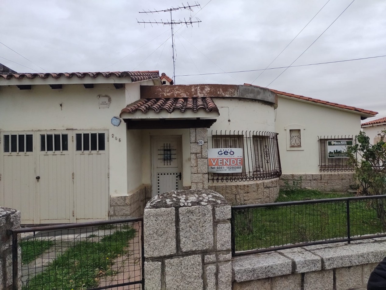 GRUPO GEO VENDE CASA EN Bo SUR, ALTA GRACIA