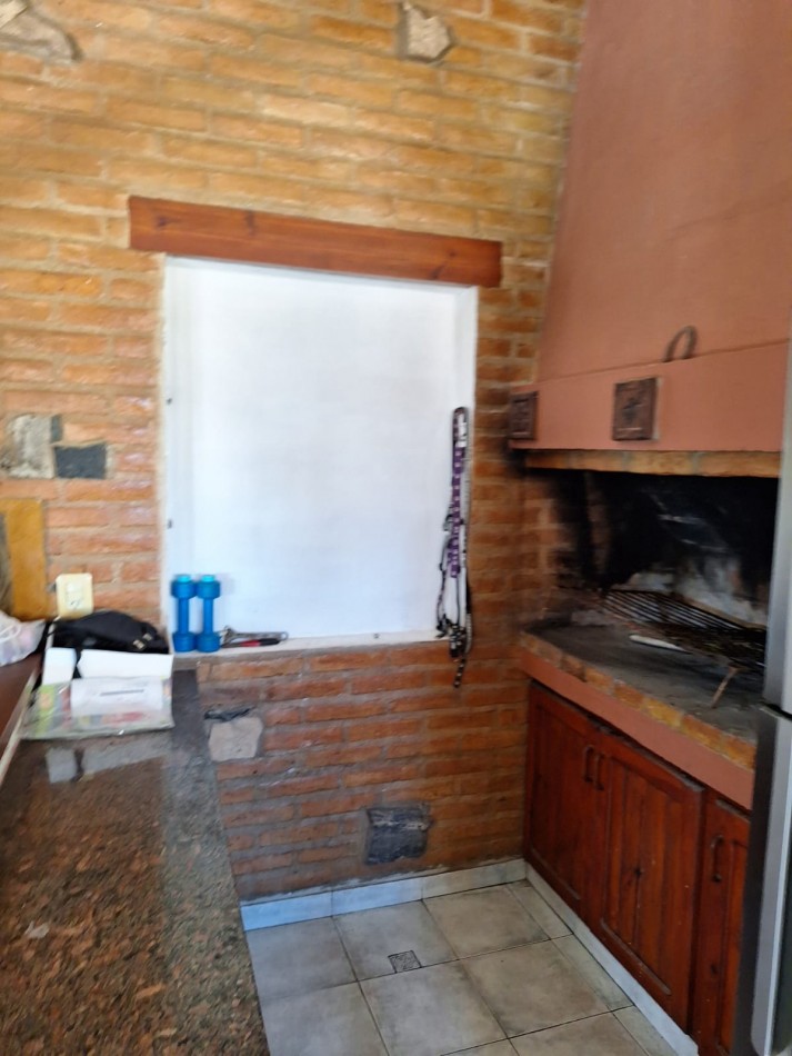 GRUPO GEO VENDE CASA EN CONSTRUCCION + DPTO TERMINADO CON PILETA EN Bo LINIERS ALTA GRACIA