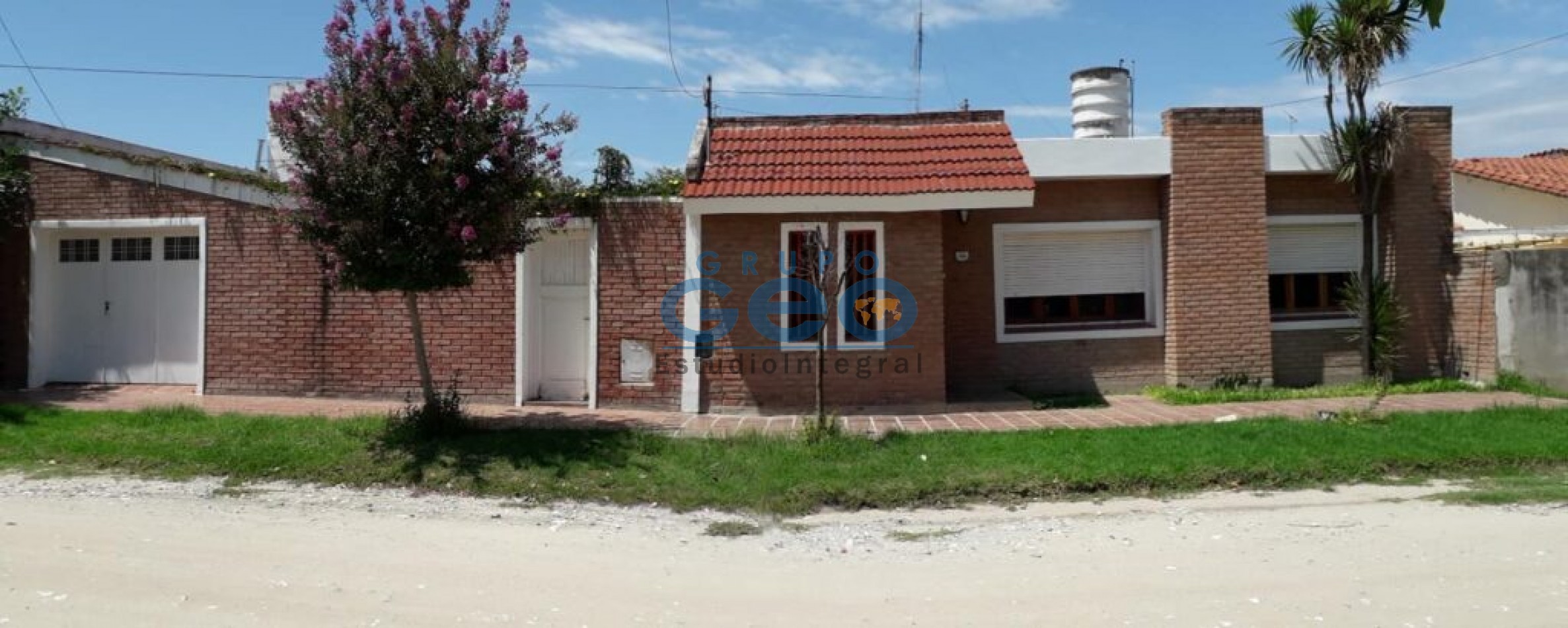 GRUPO GEO VENDE CASA EN Bo CAMARA, ALTA GRACIA